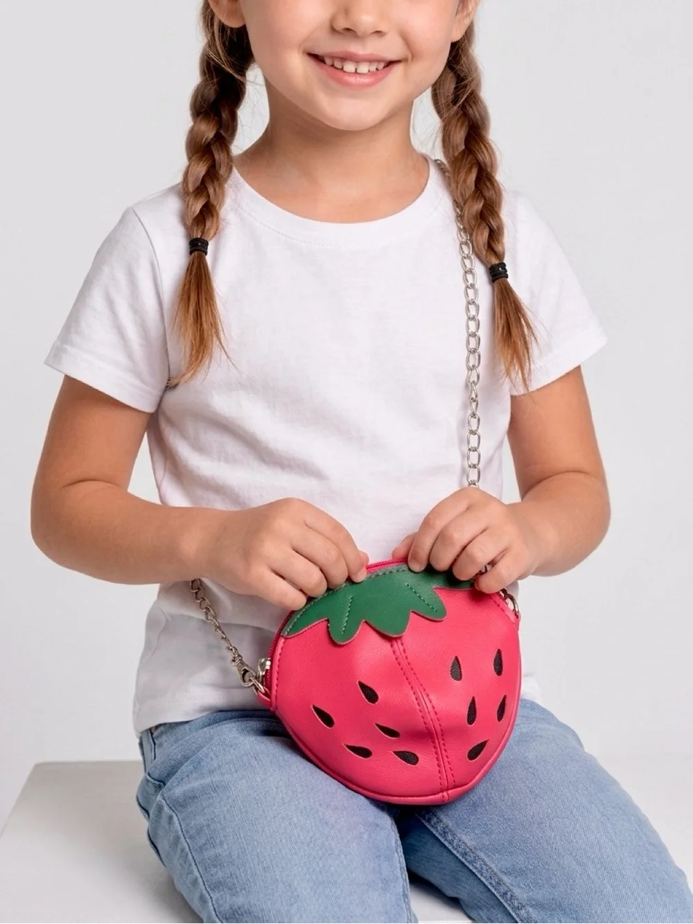 Kids Girls Strawberry Mini Crossbody Purse Red Fruit Bag Gold Chain